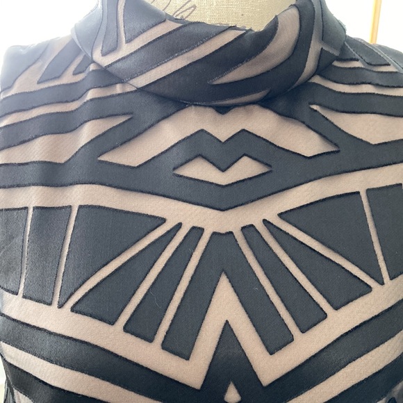 Vince Camuto elegant dress. Sheer top layer. Double nude layer underneath. - Picture 3 of 6